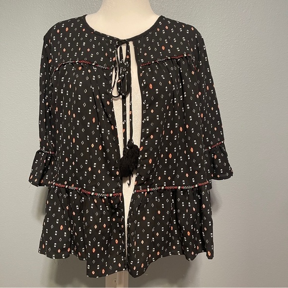 Star Scene Tops - Star Scene Black Floral Peasant‎ Blouse Ruffle Sleeves Boho Cottagecore Size L